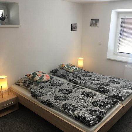 Ubytovani V Soukromi Luzne Luhačovice Exterior foto